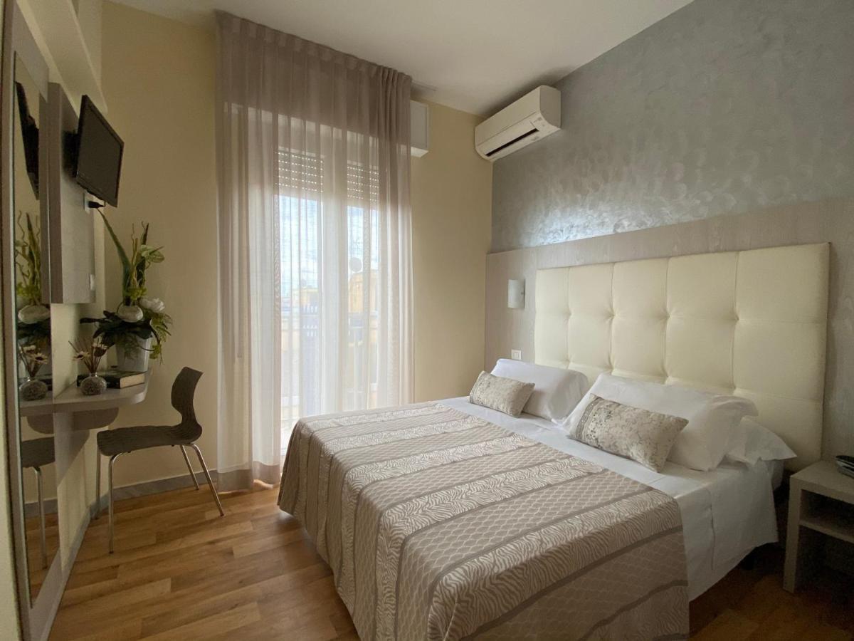 Hotel Jumbo Rimini Exterior photo